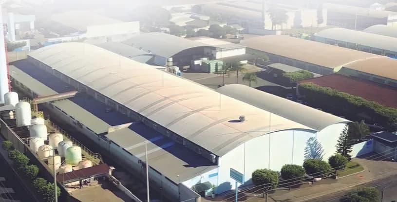 MUSTANG PLURON — indústria química parceira da Nova Clean+ com 56 anos de tecnologia em higienização profissional